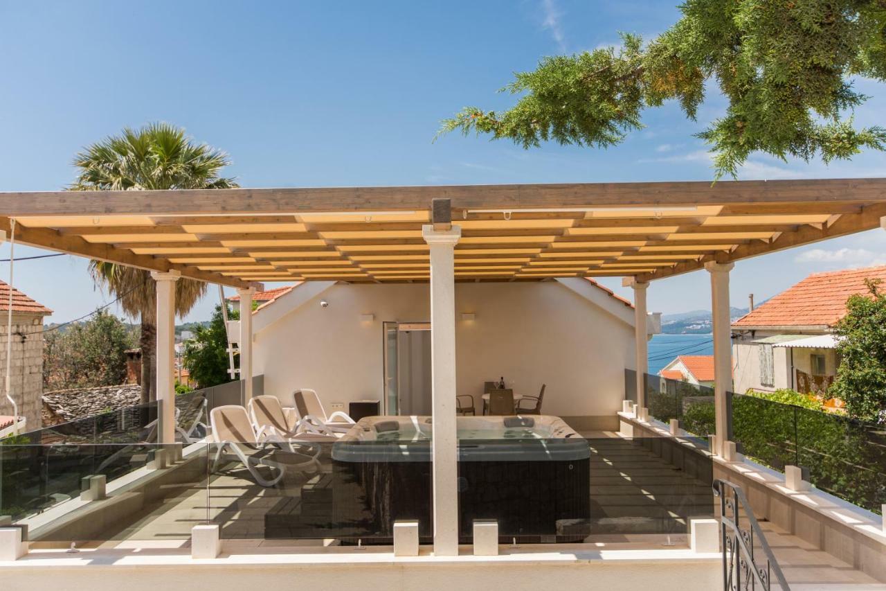 Villa Hurem Trogir Exterior foto